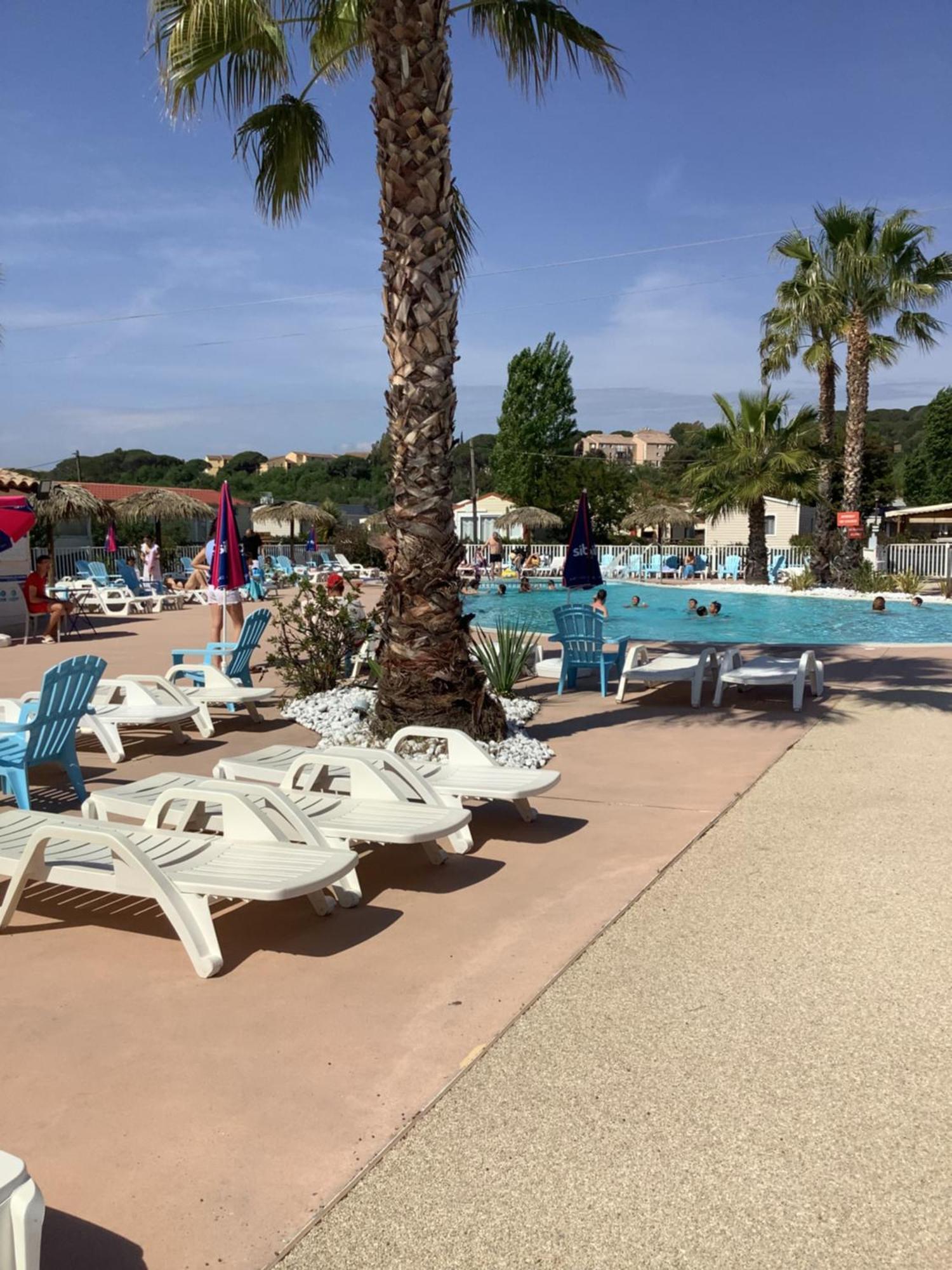 Camping Montourey 83 Es 119 Fréjus